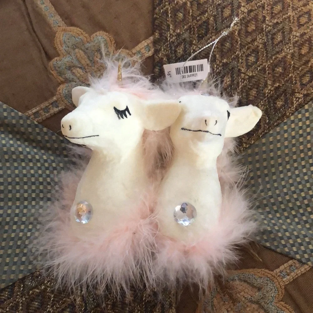 (2) Pier One Import’s Unicorn 🦄 Ornaments